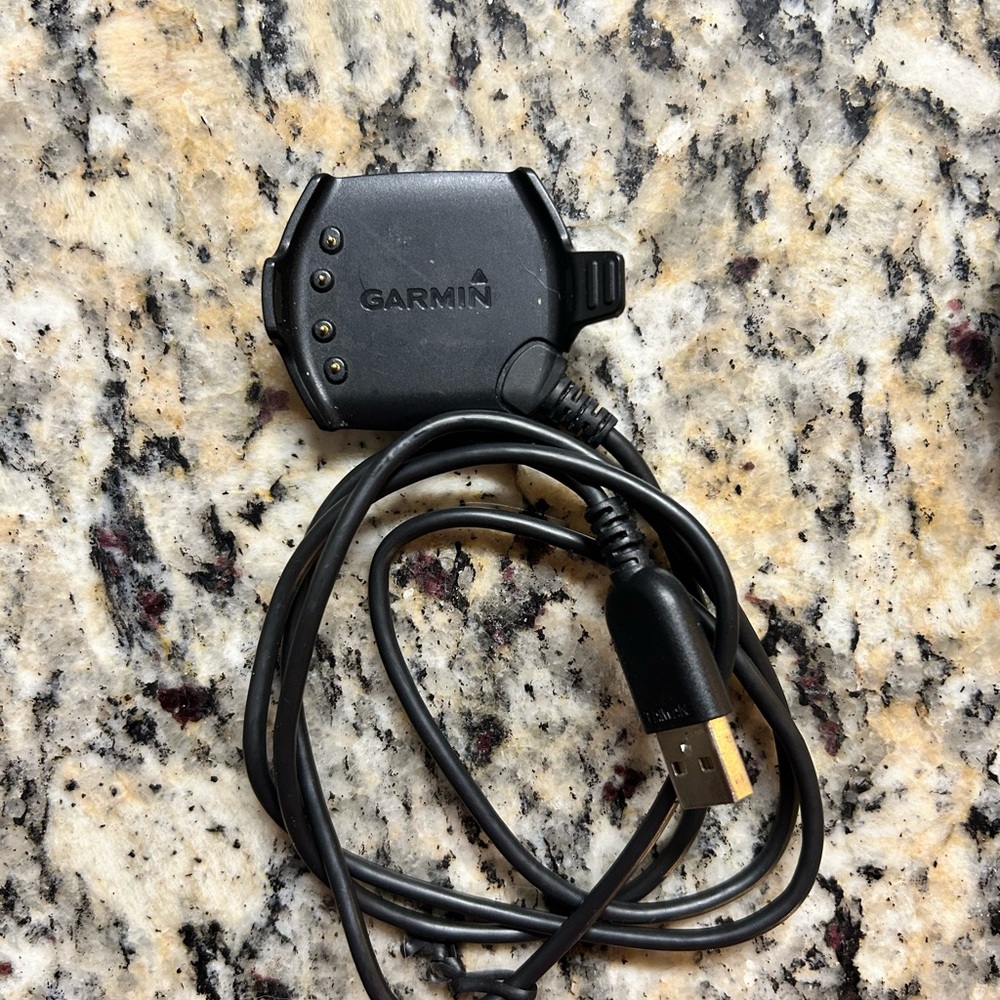 Garmin Approach S2 Black GPS Golf Watch Parts Or Repair - Picture 4 of 5